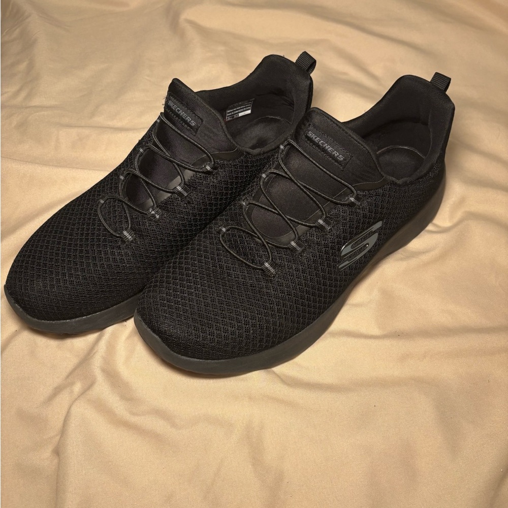 Skechers Women's Black Athletic Shoes